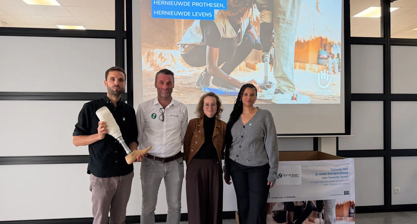 Old prosthetic legs are given a new lease of life: Spronken is collaborating with Handicap International